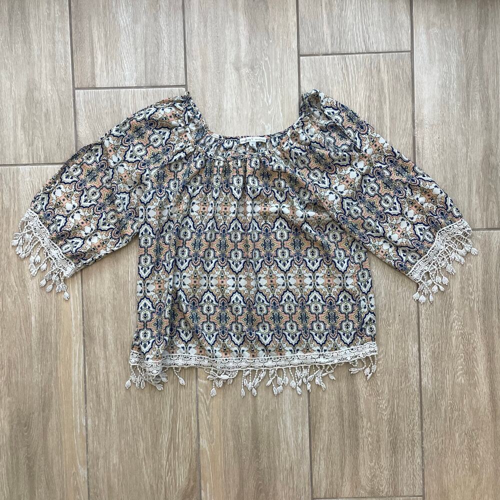 Moa Moa Cold Shoulder Boho Peasant Top M Crochet Lace Trim Tassel Hem Festival